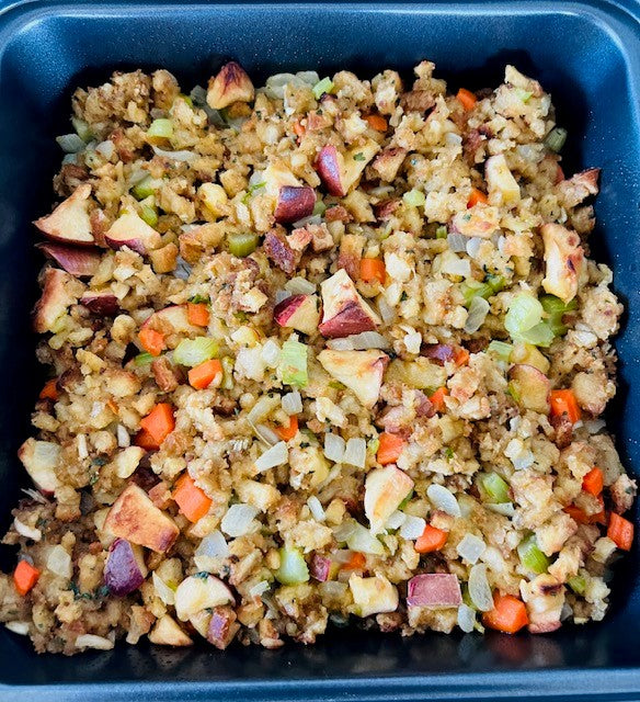 Elaine’s Apple Herbed Thanksgiving Stuffing